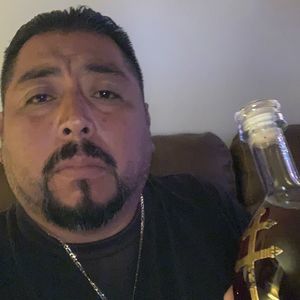 Meet your Posher, Omar